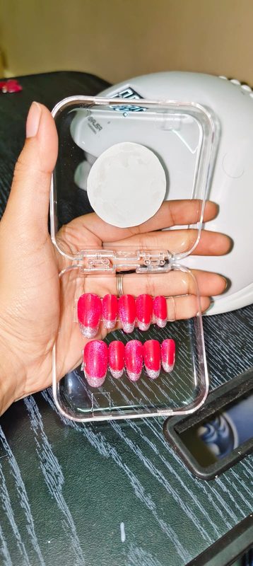 Red glitter press-on nails Chennai